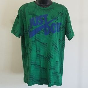 Nike - shirt